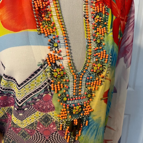 Sheer fabric tunic - Picture 2 of 2